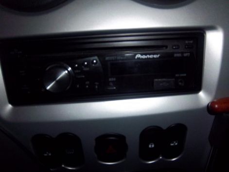 paneer_autoradio.jpg